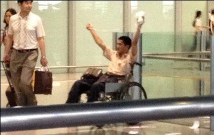 残疾男子北京机场引爆爆炸装置受伤 曾上访多年