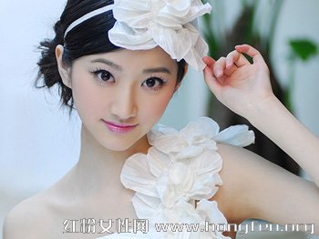 食疗养生指南:秋冬养阴不妨多喝温水吃蜂蜜