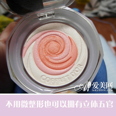 立体五官修出来 媲美微整形的小颜修容法 立体五官修出来 媲美微整形的小颜修容法