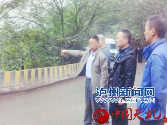 潘军指认杀人现场 潘军指认杀人现场