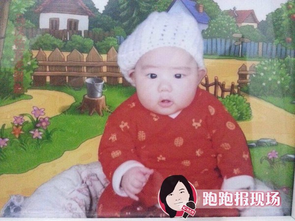 图说：失踪男婴的照片。新民网记者胡彦珣资料图