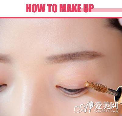  做最精致新娘 樱花粉大眼妆婚礼点睛之笔 