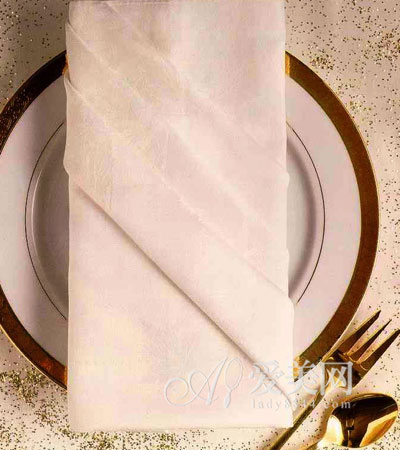 点击图片进入下一页