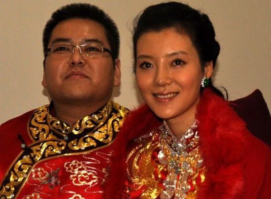 资料图:山西海鑫钢铁集团董事长李兆会与前妻车晓