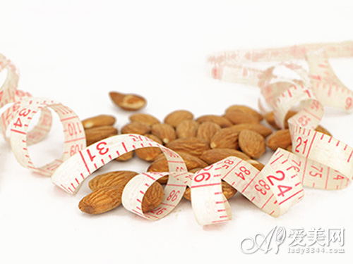  春夏润肤先润肺! 多吃10种食物 润肺补水 