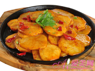  蒸土豆最健康 点评6种常见的土豆做法 