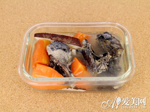 水温40℃排毒效果好 夏天正确洗澡6贴士