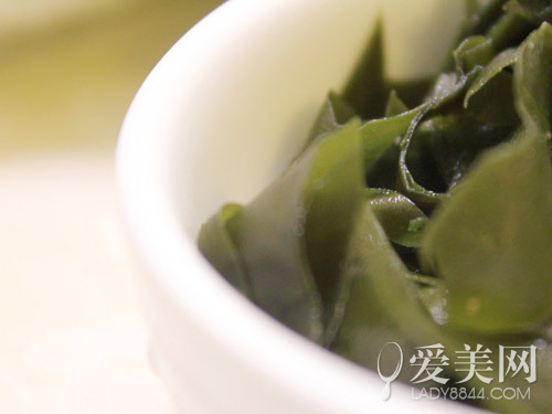  花生能排肠毒！推荐15种高效排毒食物 