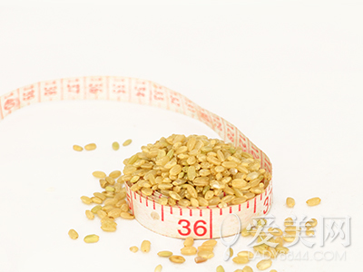  花生能排肠毒！推荐15种高效排毒食物 