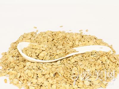 小肚腩最难减?从内脏脂肪入手 4招击破