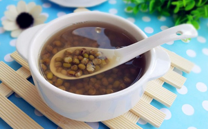 哪些人群不适合喝绿豆汤消暑？