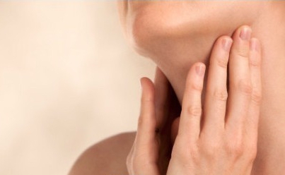 警惕：嗓子疼可能是“心梗”信号
