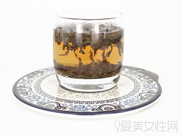 口臭的罪魁祸首 四种食物你小心吃