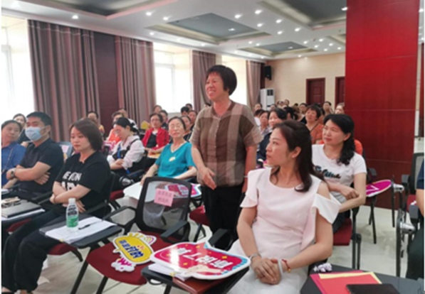 泸州:江阳区匠心社区便民服务创投项目评审会获圆满成功(图4) 泸州:江阳区匠心社区便民服务创投项目评审会获圆满成功(图4)