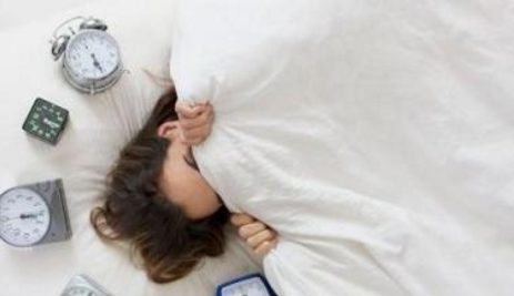 宝宝是“起床困难户” 父母应该如何应对？